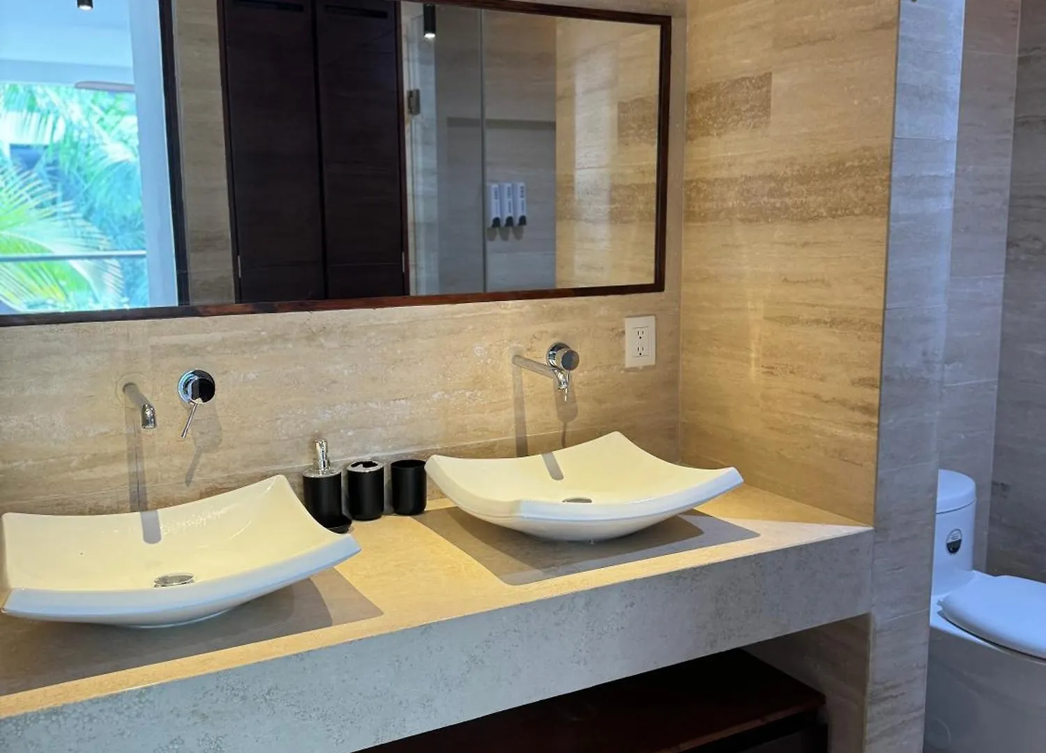 2-Bd Apartment In Heart Of Tulum 0*,